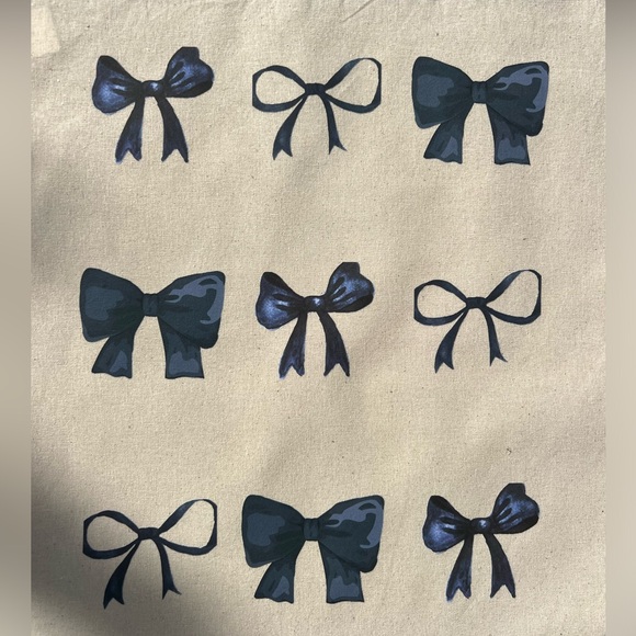 Dark Coquette Girl tote bag - Picture 3 of 3